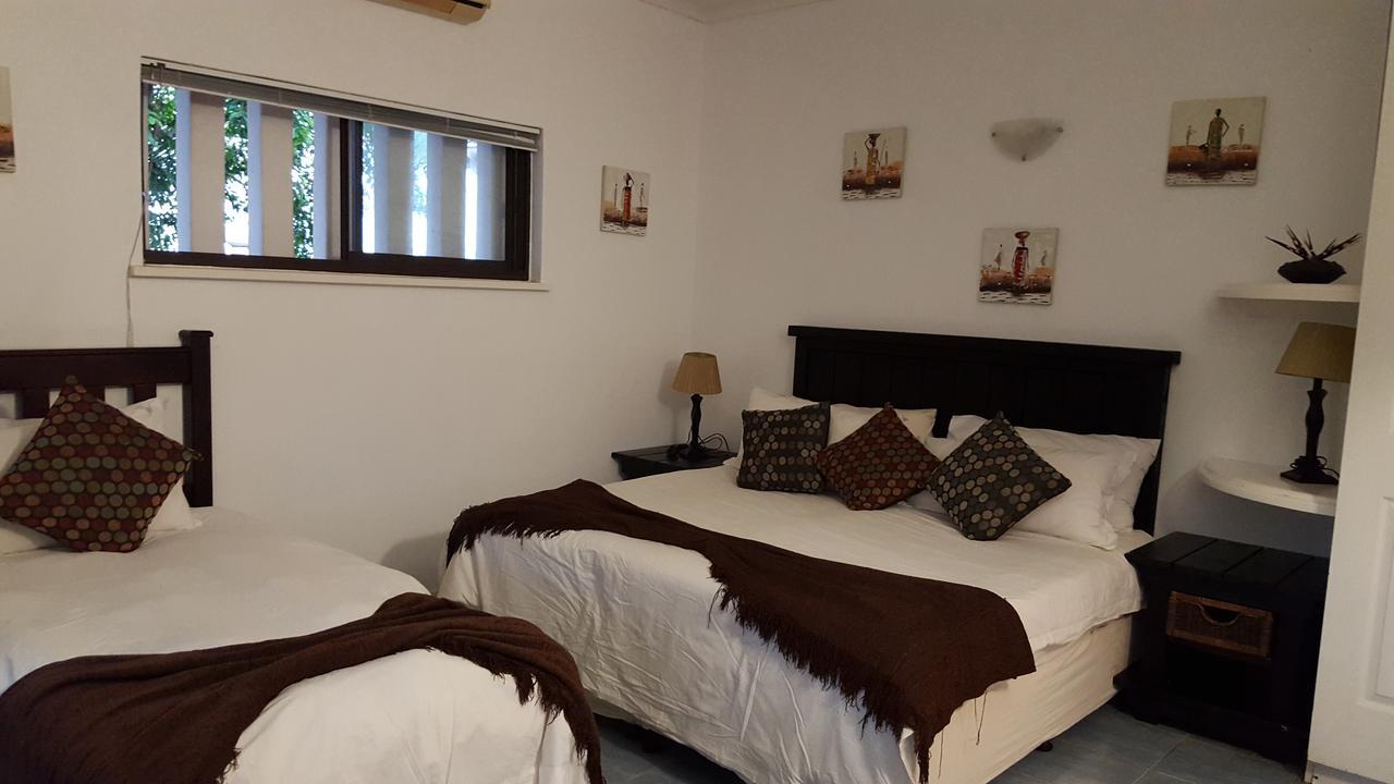 Old N New Bed & Breakfast Umhlanga Rocks Exterior foto