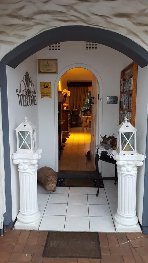 Old N New Bed & Breakfast Umhlanga Rocks Exterior foto