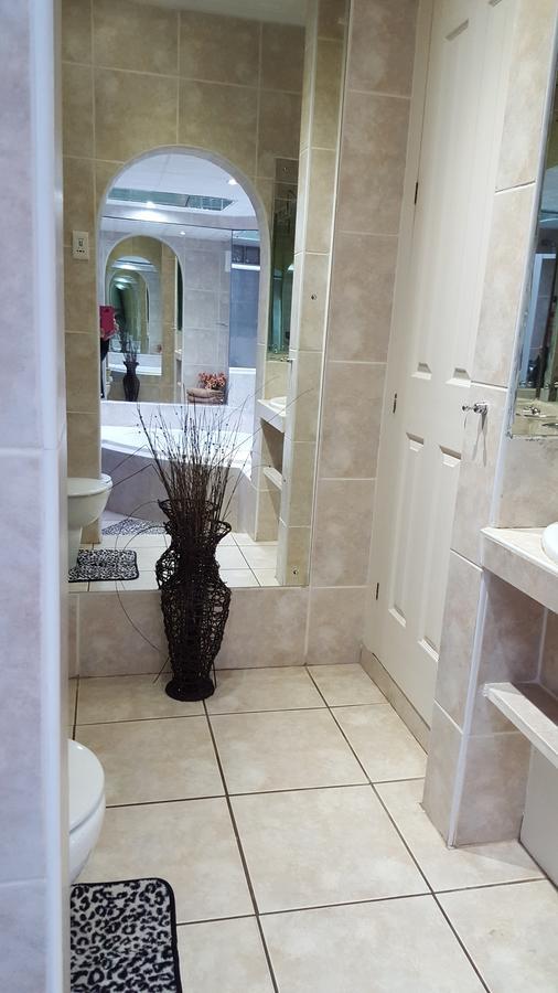 Old N New Bed & Breakfast Umhlanga Rocks Exterior foto